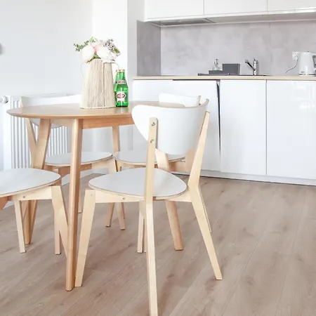 Al-dom Summer 59 Z Widokiem Na Morze Appartamento